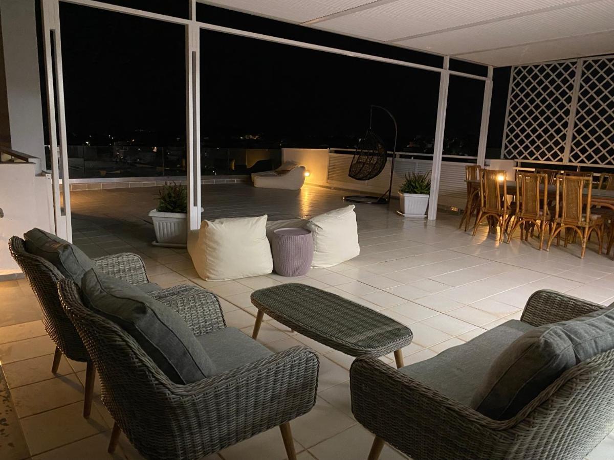 אתונה Villasonboard Vouliagmeni Penthouse Veranda Sea-View & Beach מראה חיצוני תמונה